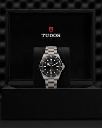 TUDOR Pelagos 39 39mm, Black Dial, Titanium Bracelet